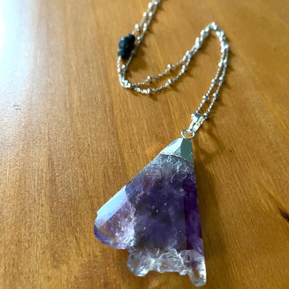 Real Amethyst and Sterling Silver Crystal Essential Oil Diffuser Necklace (NEW!) - Picture 3 of 7